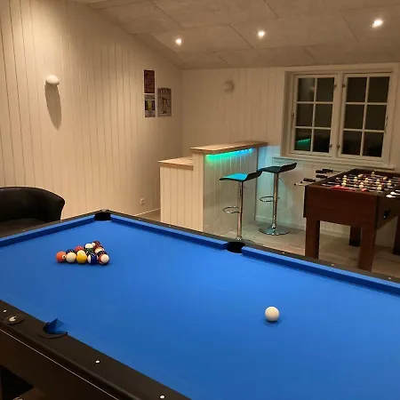 Charming And Family-friendly Сasa de vacaciones *